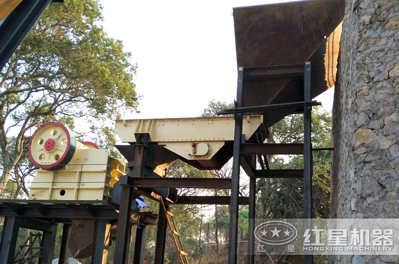 蛇纹石破碎生产线现场 蛇纹石破碎生产线现场